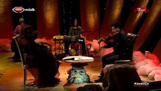 04 baki kemancı volor molor (ermeni halk türküsü) 11.11.2014 kanaviçe