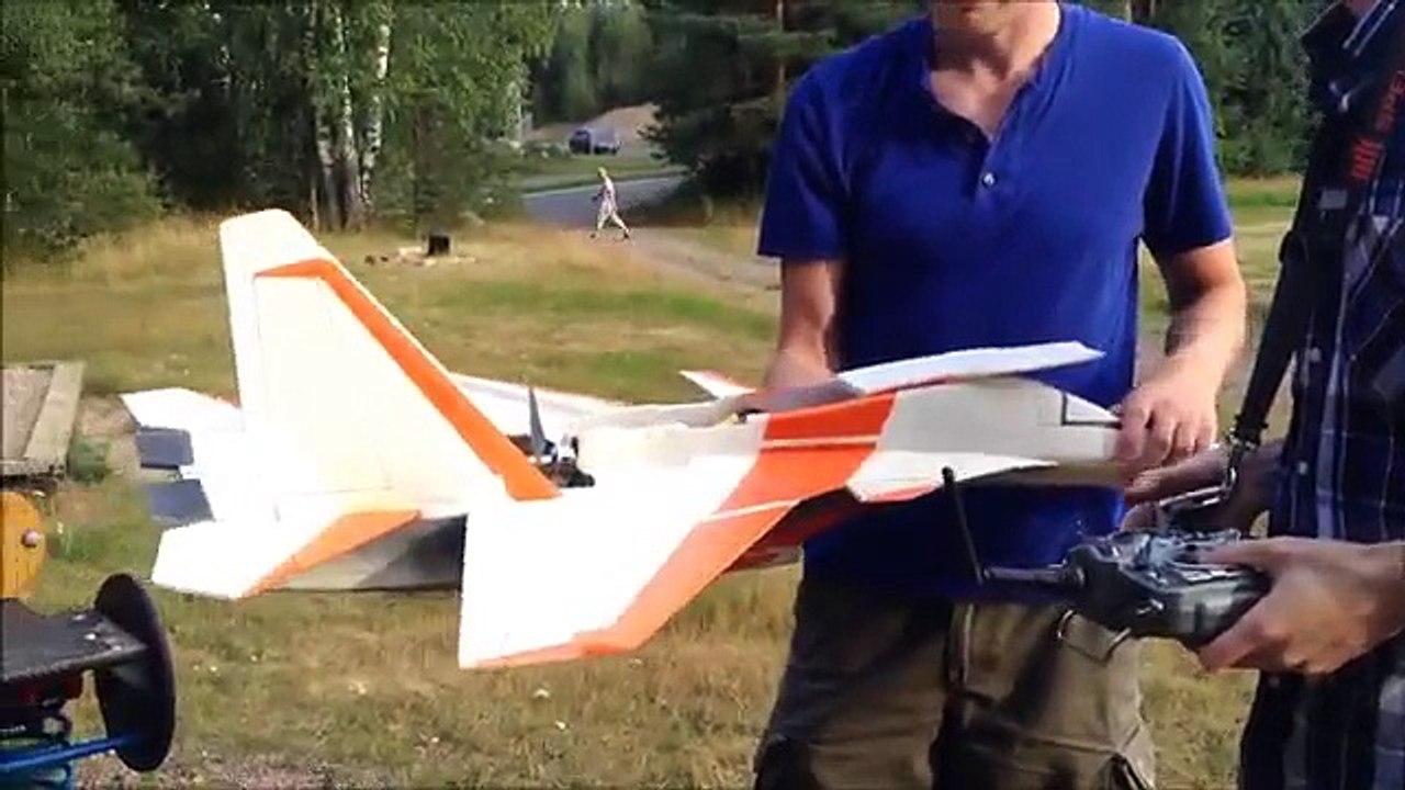 Easy to launch, easy to land - RCPowers SU-34 V4