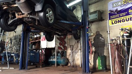 Kino Muffler-Silencieux Réparation et installation de systèmes d'échapement des autos montreal st michel