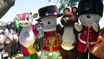 Mascotas olímpicas visitan Rio de Jeneiro
