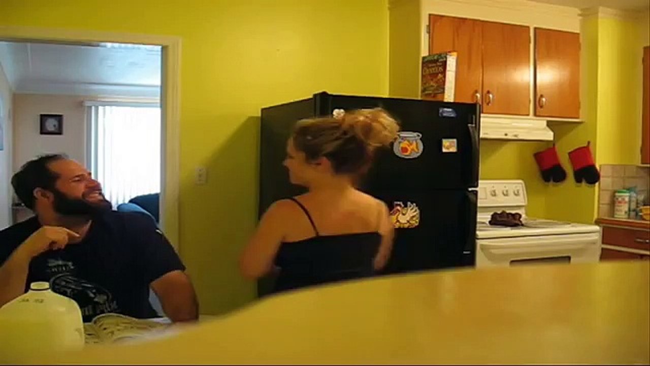 BEST KITCHEN MISHAPS PRANK COMPILATION- PRANKANDSPANK