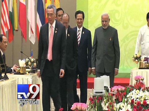 PM Narendra Modi invites a friend over, US Prez Barack Obama says 'Yes' - Tv9 Gujarati