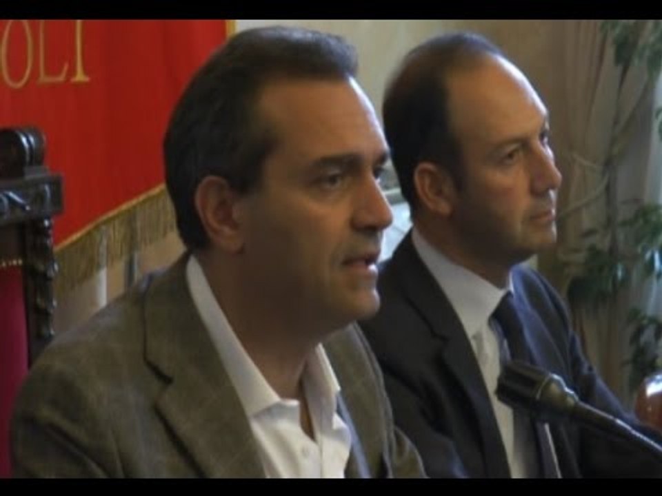Napoli - Legge Severino, De Magistris vince al Consiglio di Stato -2- (21.11.14)