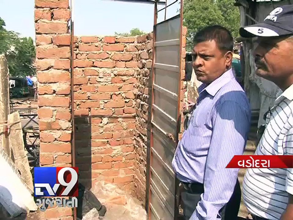 Vadodara Poor state of toilets force women to defecate in open - Tv9 Gujarati