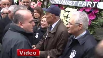 Deniz Gezmiş'in Annesi Son Yolculuğuna Uğurlandı