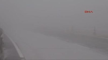 Bolu Dağında Yoğun Sis Ulaşımı Etkiledi