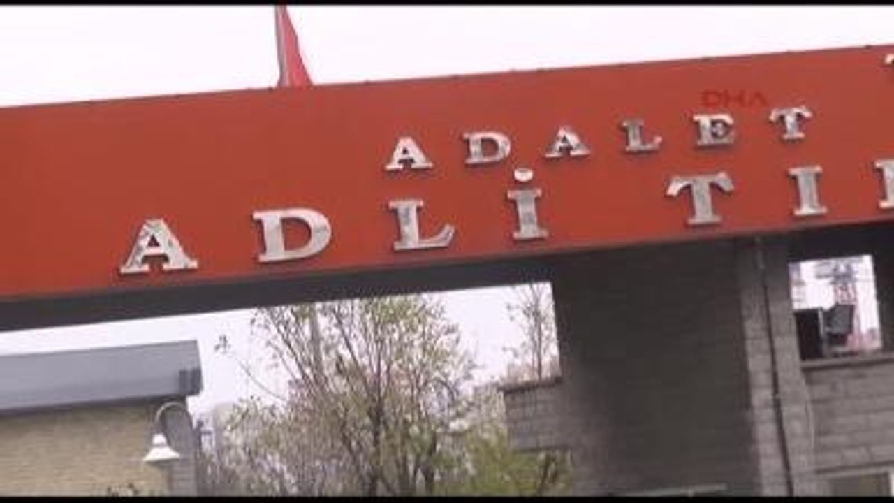 Abdurrahim Albayrak, Cenaze İşlemlerini Takip Etmek İçin Adli Tıp Kurumu?na Geldi