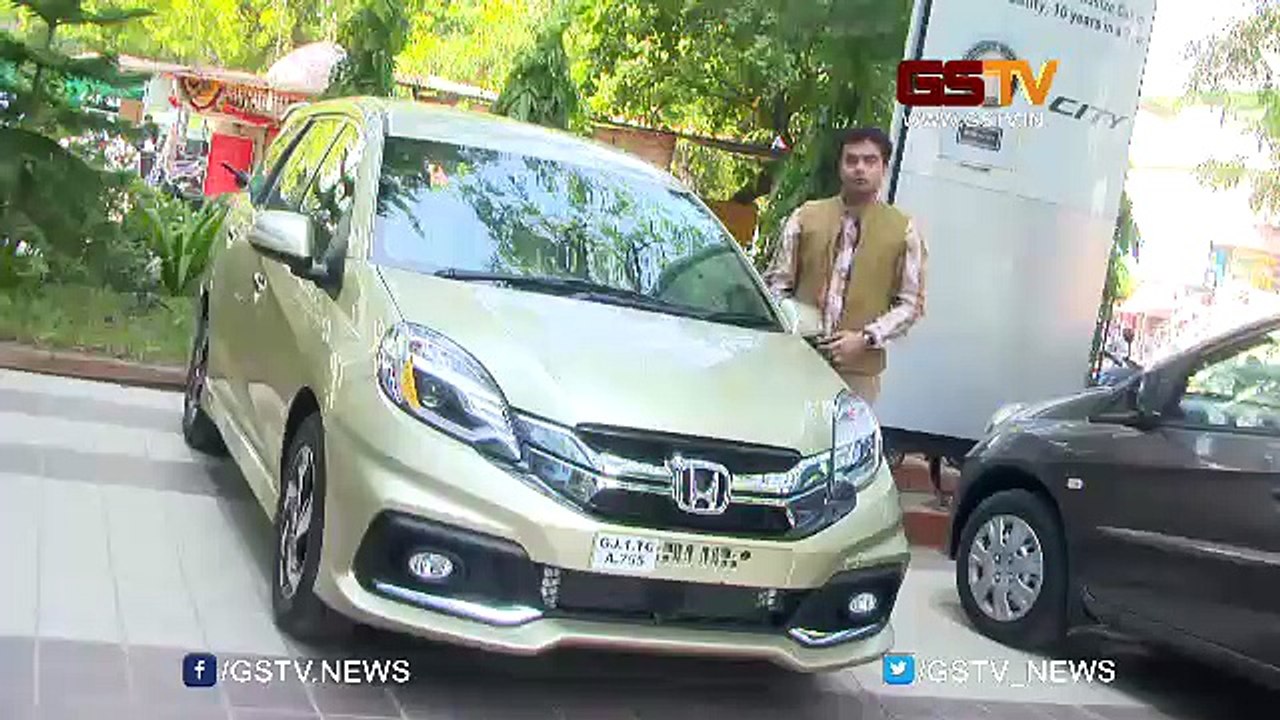 AUTO SPEED : Check out this week HONDA MOBILIO and RENAULT's DUSTER All Wheel Drive review