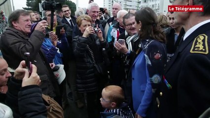 Lorient. Royal, reine du bain de foule