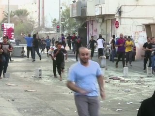 Confrontos durante eleições no Bahrein