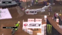 Genova2014 Barcia Crashes Hard Tomac Lands on Him