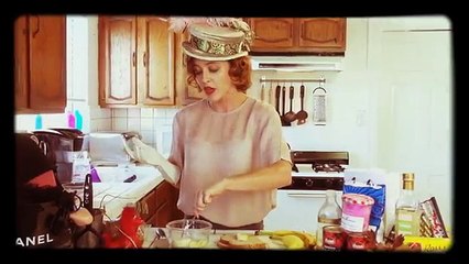 'The Left Handed Sandwich' Season 2 Episode 6 'Feathers and Toast' by @feathersntoast (comedy)