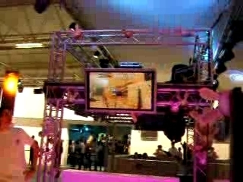 Kentin au micromania game show 2006