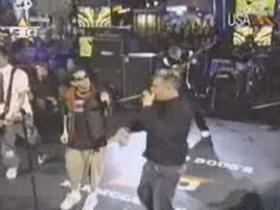 Crazy Town-Butterfly (Live @ Farmclub)