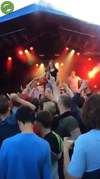 Crowd surfing fail at Op De Toffel 2014