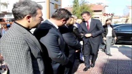 Bakan Zeybekci: Bir Zamanın Orak Çekiçlileri Şimdi Milliyetçilik Taslıyor