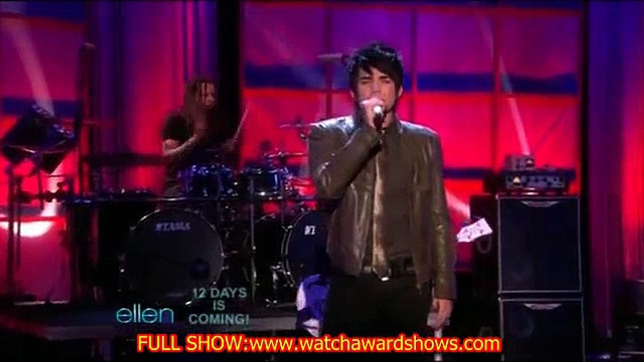 Iggy Azalea MØ Beg for It performance AMAs 2014