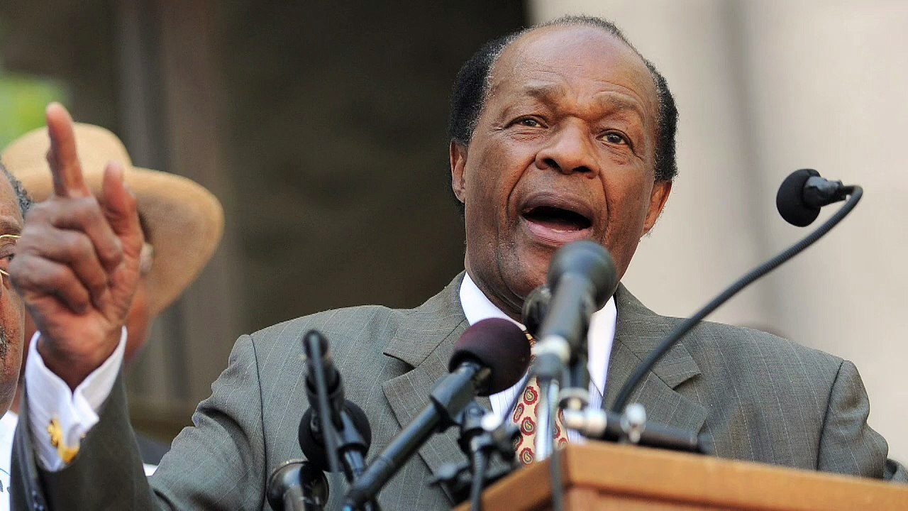 Morre ex-prefeito de Washington Marion Barry