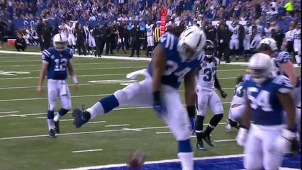 Richardson scores 1-yard touchdown