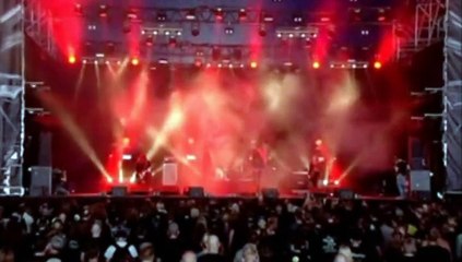 In Solitude - Horses in the Ground