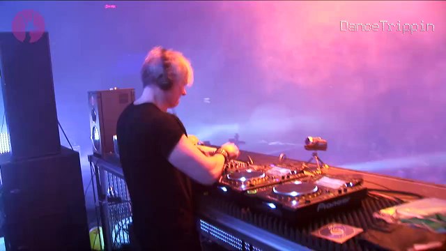D. Ramirez & Mark Knight feat. MC Gee @ Yalta Club presents Solar Christmas (Bulgaria)