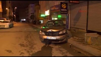 Esenyurt'ta Silahlı Kavga; 1 Kişi Ağır Yaralı