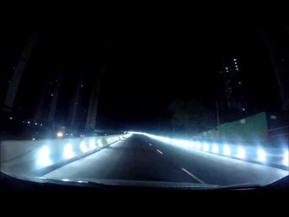 Luzes do viaduto do Cocó