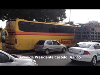 Estacionamento irregular no entorno da Feira da Sé