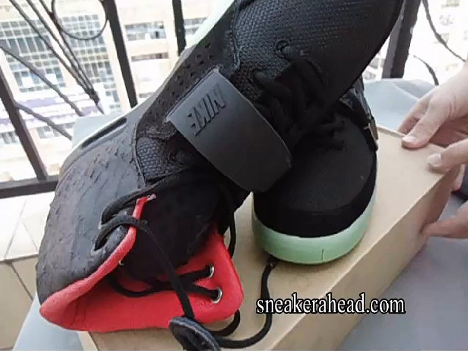 Updated Super Max Perfect Nike Air Yeezy 2 II NRG Black Solar Red  Reviews─影片Dailymotion