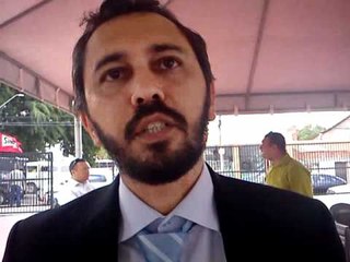 Elmano de Freitas diz ser a candidatura que mais cresce no PT