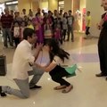 most romantic way to Propose stranger girl