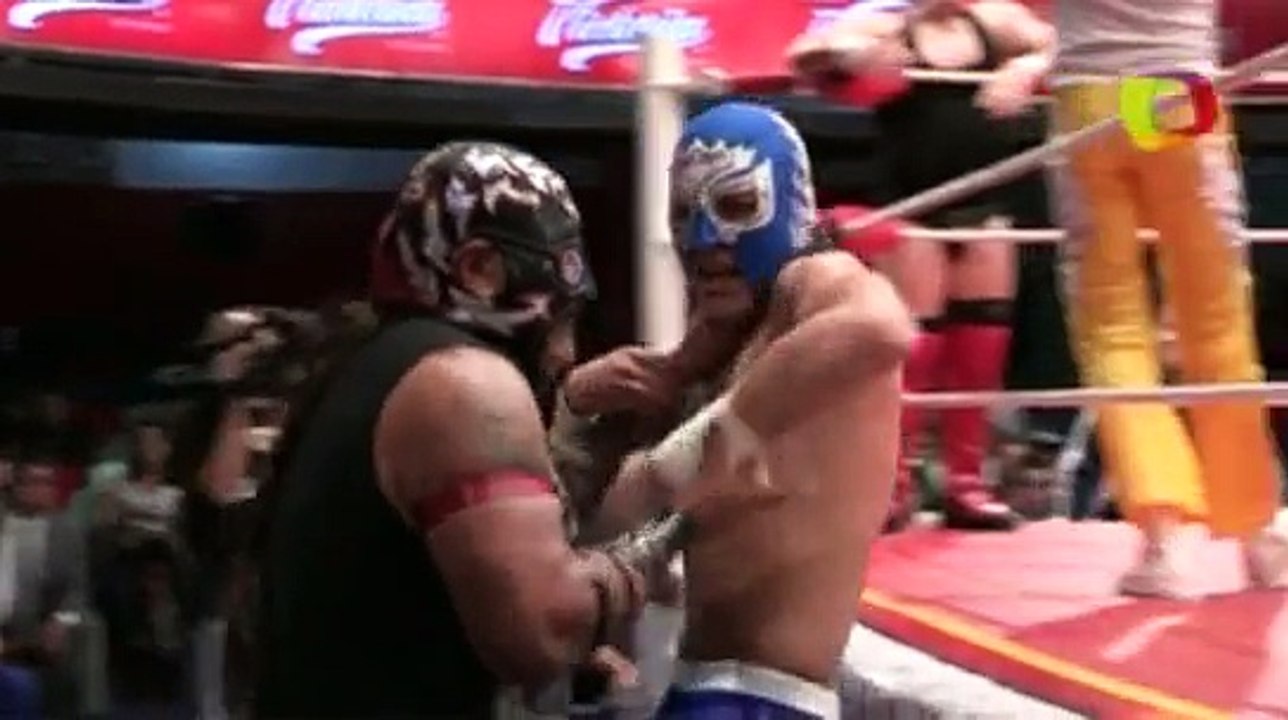 Flyer, Metatrón, Soberano Jr. vs Cholo, Disturbio, Ramstein