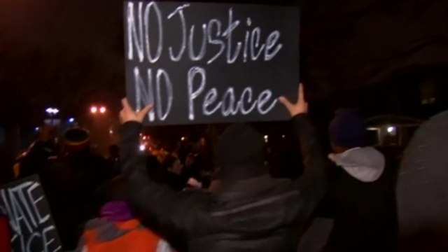 Ferguson shooting: grand jury ruling nears