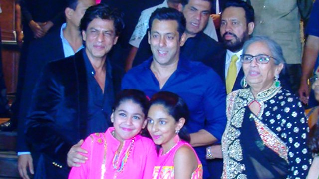 (VIDEO) Shah Rukh Khan Salman Khan Meet And Greet Again - Arpita Khan Reception Party