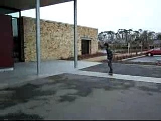 Flip-front half-cab tré front board