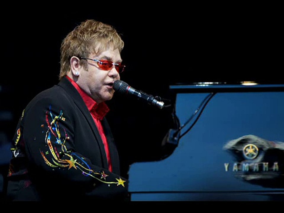 Elton John - Rocket Man Karaoke