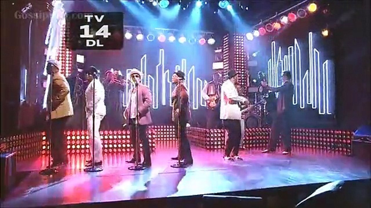 Mark Ronson x Bruno Mars & Mystikal - Feel Right live @SNL