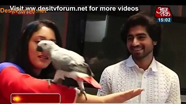 Saahir Ne Ki Massakali Sang Aashiqui – Humsafars 24th November 2014 Promo