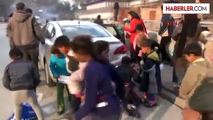 Adana Öğretmenler Okula Lastik Ayakkabıyla Gitti