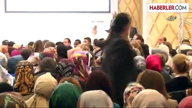 Cumhurbaşkanı Erdoğan ve Bakan İslam'ın Katıldığı Programda Protesto
