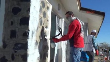 Siverek'te Öğretmenler 5 Okulu Onarıp, Boyadı