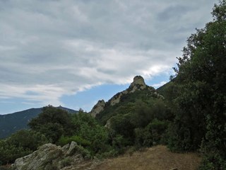 LE ROC DE LES MEDES.....depuis Sorède (La Farga)