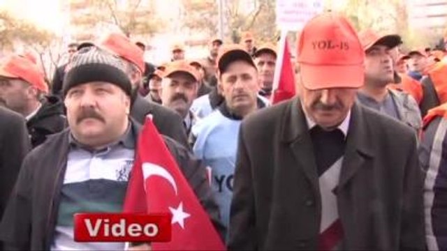 Taşeron İşçilerinden Karayolları Önünde Kadro Eylemi