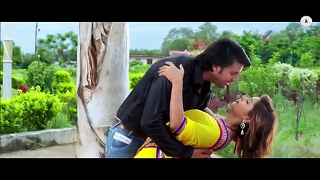 Minnat Karta Hu 2014  Full Song - Javed Ali - from Life Mein Twist Hai Movie