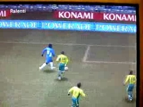 retournée acrobatique et but de ballack