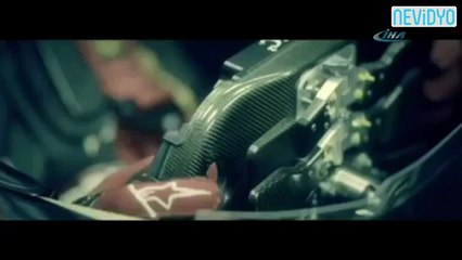 TIR F1 aracına kafa tuttu ve.