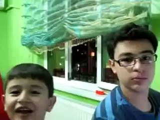 Türkiyenin en komik Kardeşleri  )