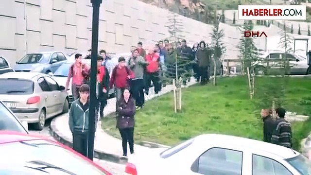 6 Liselinin Otomobille Gezisi Kazayla Bitti: 1 Ölü, 5 Yaralı