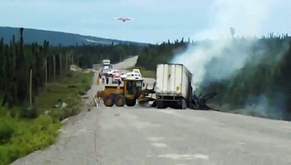 Yangını Söndüren Uçak