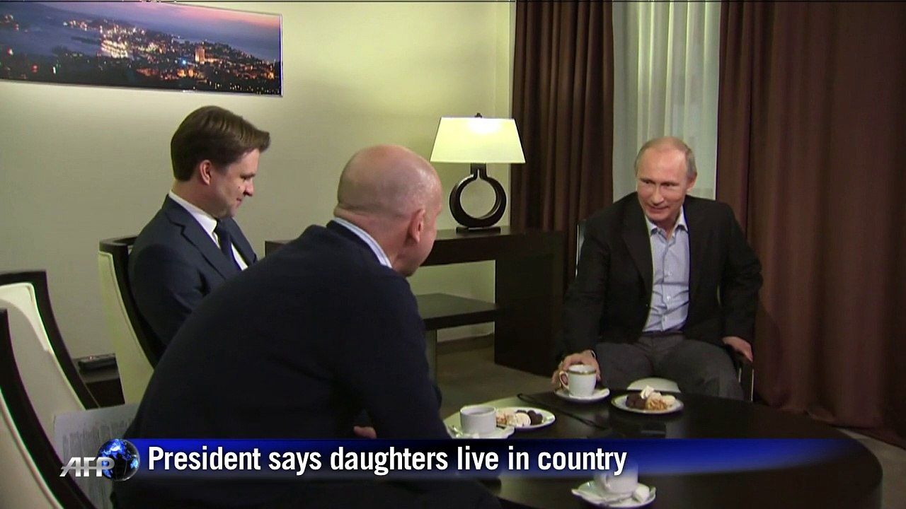 Putin breaks silence on family to say daughters live in Russia